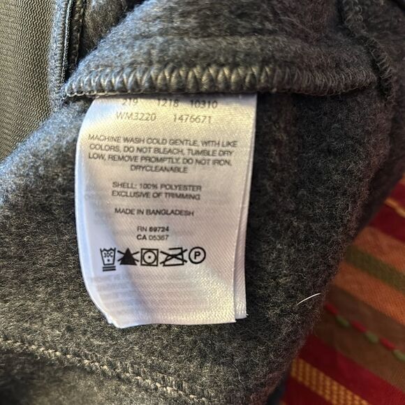 Columbia Full Zip Fleece Jacket size small - Picture 6 of 7